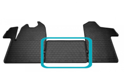 Master III (2010-...) килимок передній середній