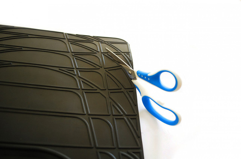TRUNK MAT UNI BOOT L (137см Х 109см) килимок в багажник